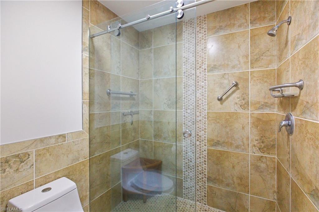 688 Wiggins Lake Drive, Unit 201 Naples, FL 34110 - Photo 30 of 46