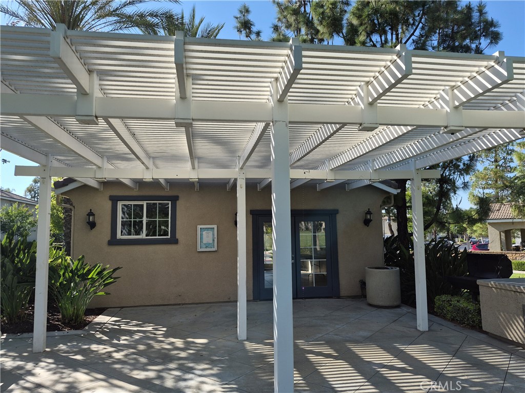 1785 Catania Drive Riverside, CA 92507 - Photo 44 of 47 Community Gazebo with small Hall and Barbecue for Community Residents.