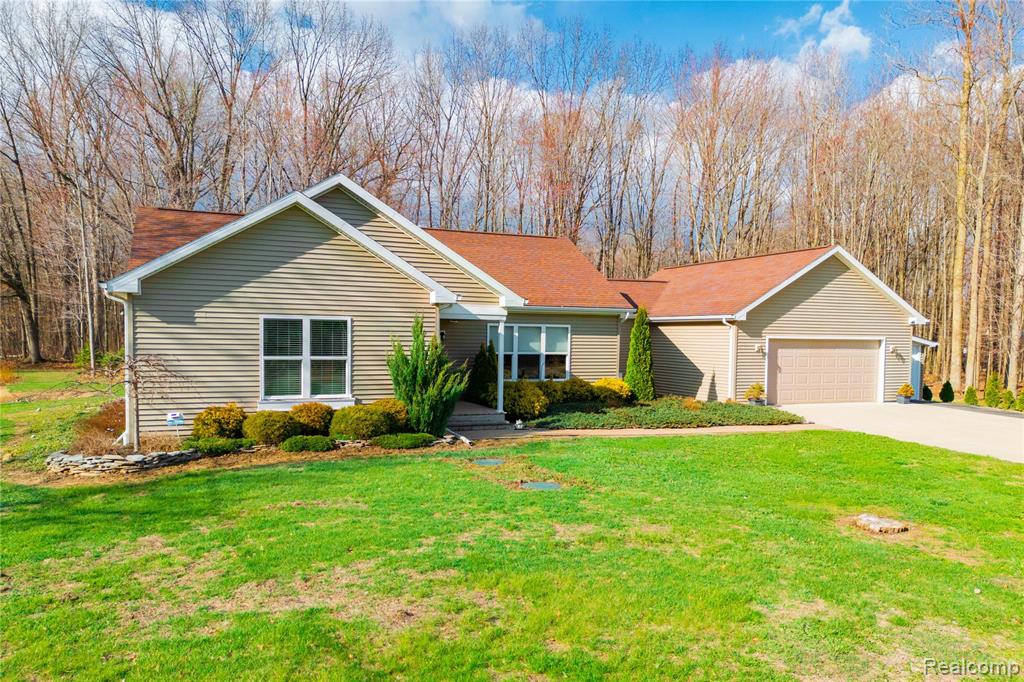40880 Willis Road Belleville, MI 48111 - Photo 33 of 38 Gallery Image 33