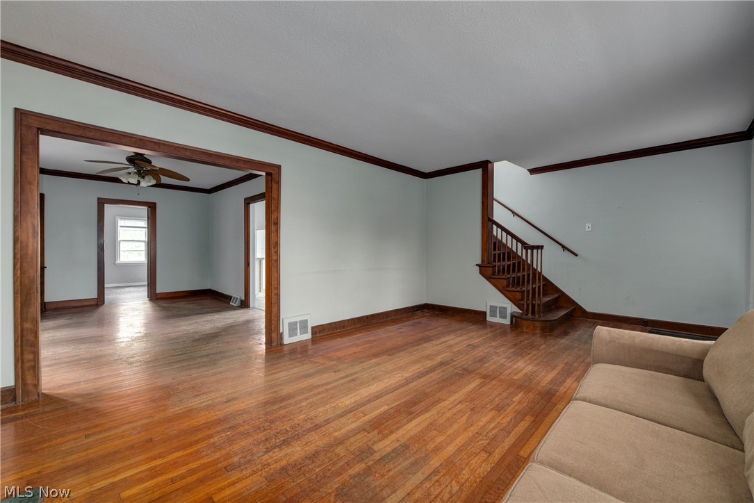 18110 Marcella Road Cleveland, OH 44119 - Photo 5 of 33 Gallery Image 5