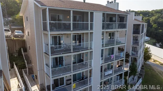 $215,000 | 20 Wheel House Circle, Unit 4A, Lake Ozark, MO 65049