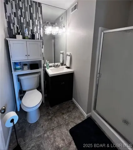 $215,000 | 20 Wheel House Circle, Unit 4A, Lake Ozark, MO 65049