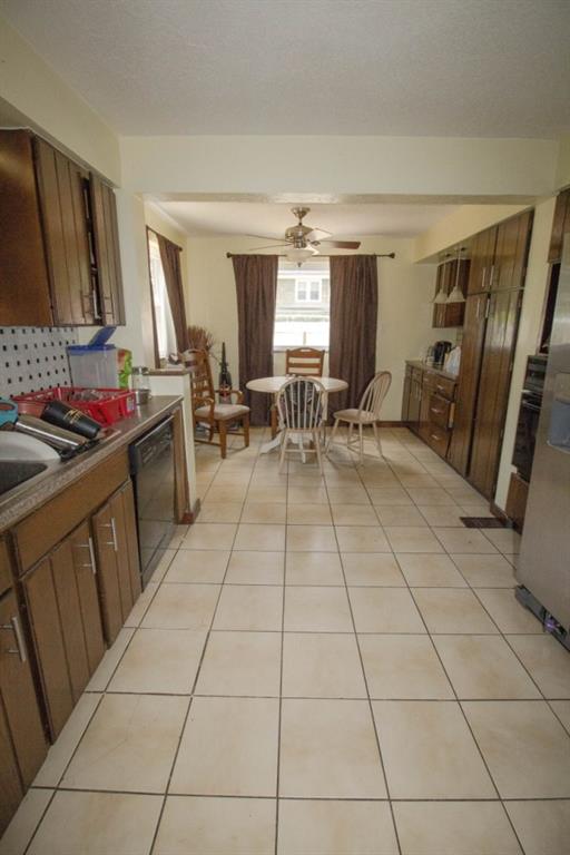 114 Three Degree Road Pittsburgh, PA 15237 - Photo 8 of 24 Kitchen