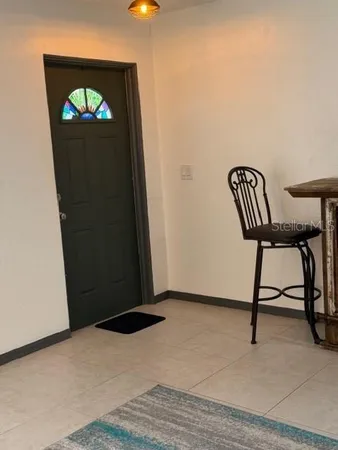 $1,500 | 2020 World Pkwy Boulevard, Unit 10, Clearwater, FL 33763