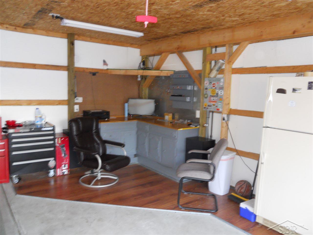 11942 Benson Road Mount Morris, MI 48458 - Photo 25 of 28 31271873-24.JPG