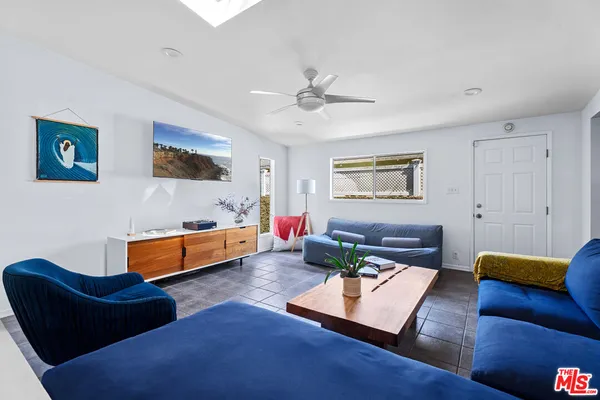 $9,000 | 3612 Greenwood Avenue, Los Angeles, CA 90066