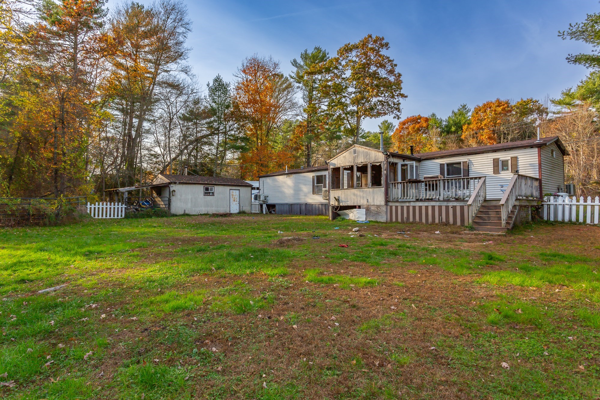 142 Peckham Road Acushnet, MA 02743 - Photo 5 of 24 Gallery Image 5