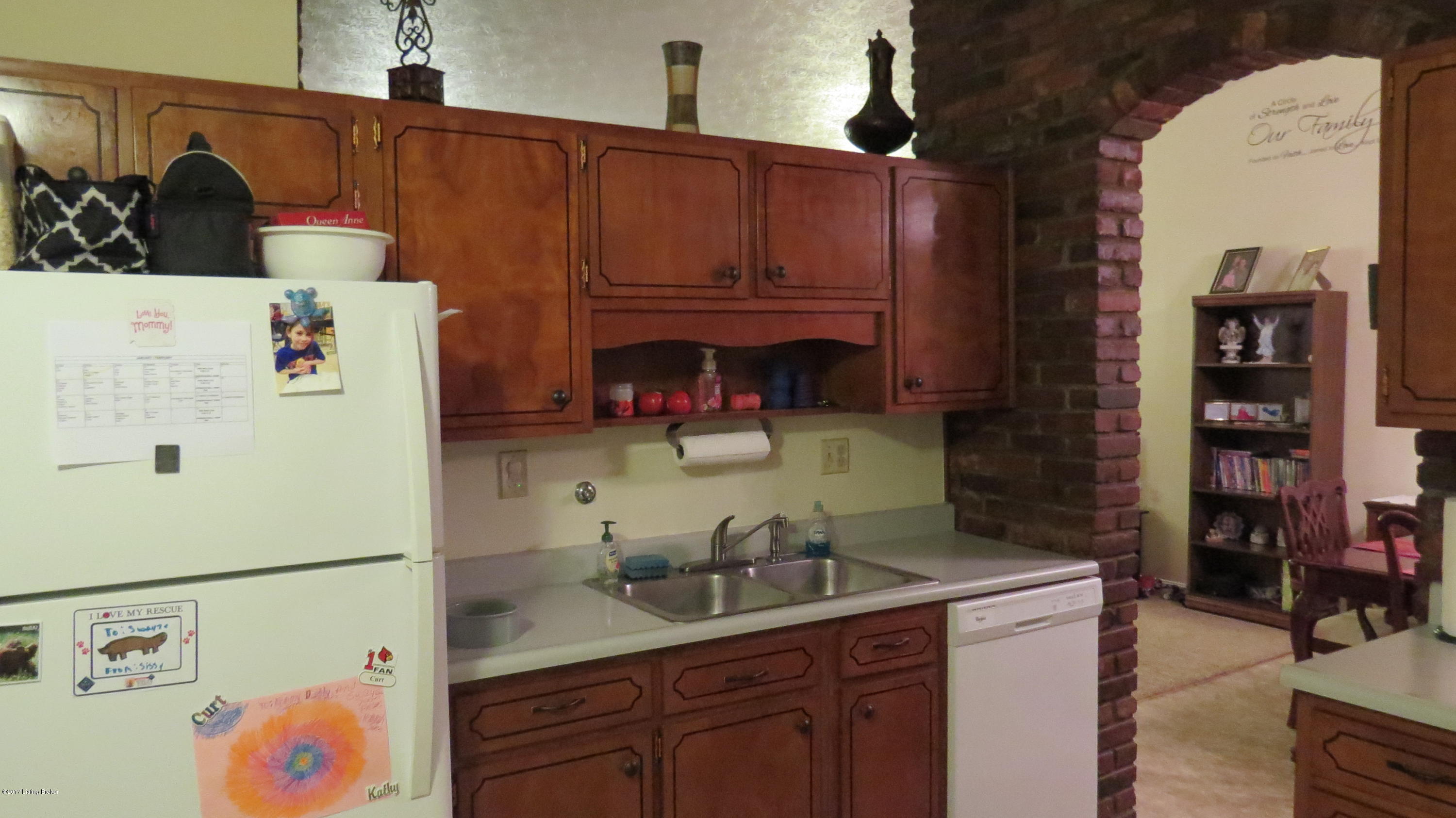 6809 Fernview Road Louisville, KY 40291 - Photo 11 of 29 Fernview 2017 047