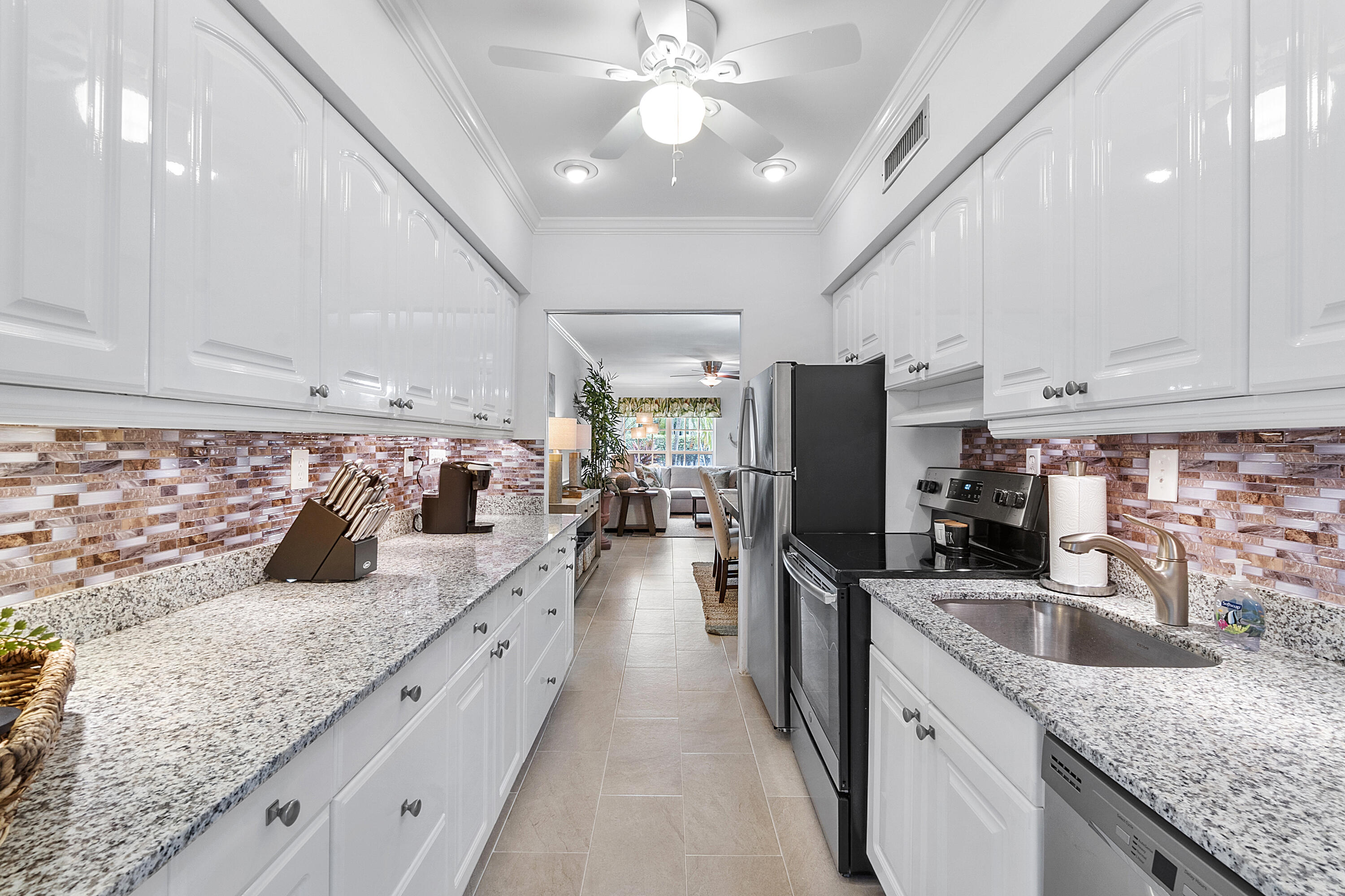 770 East Camino Real, Unit 6 Boca Raton, FL 33432 - Photo 34 of 39 770 E Camino Real U6_44