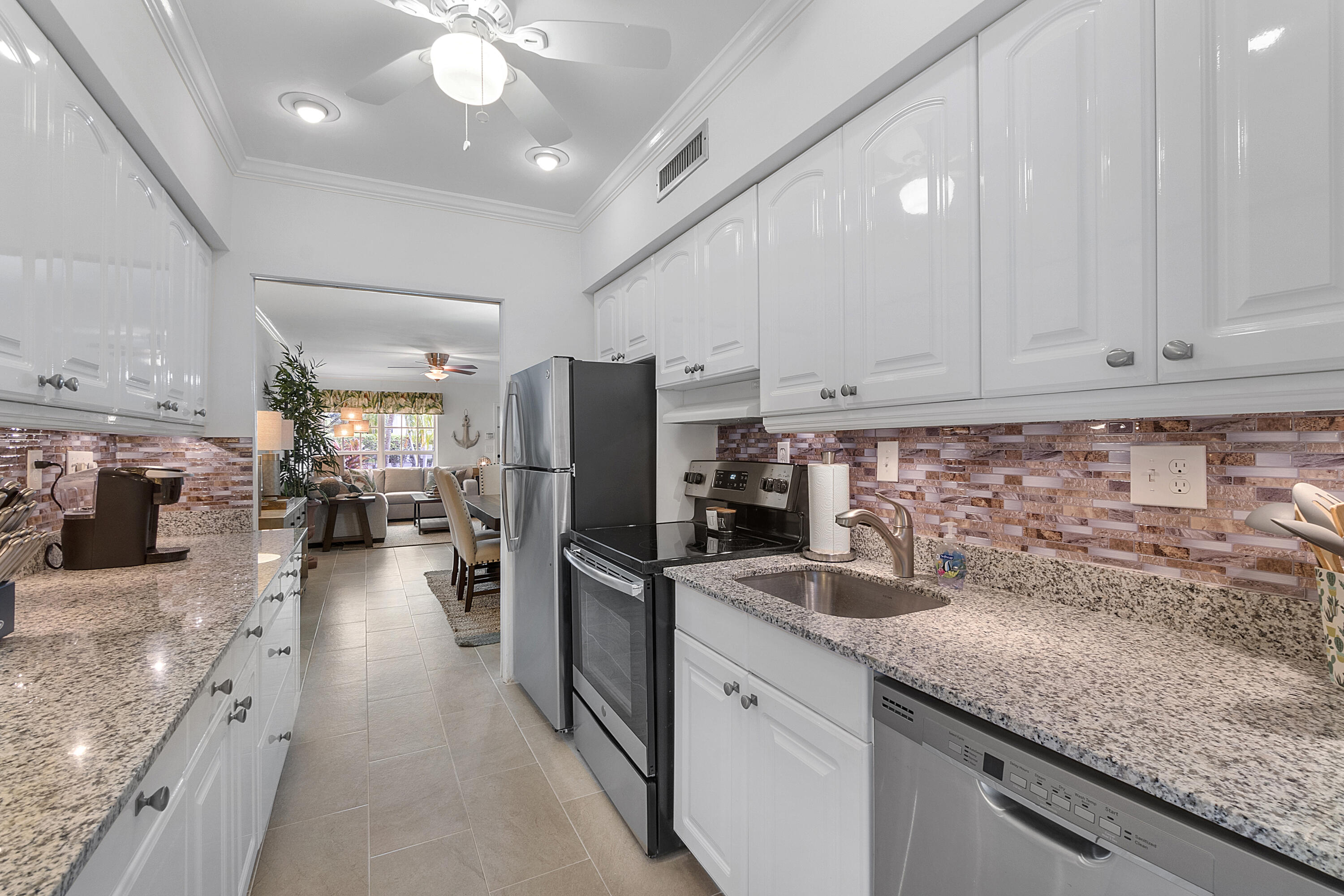 770 East Camino Real, Unit 6 Boca Raton, FL 33432 - Photo 35 of 39 770 E Camino Real U6_45