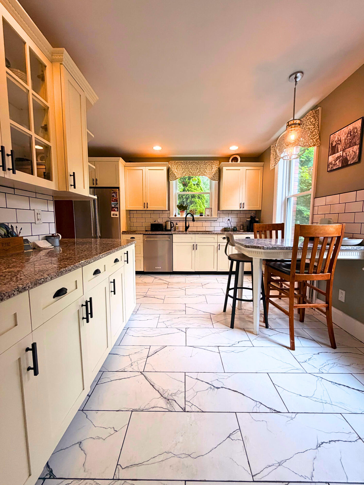 715 River Road Orrington, ME 04474 - Photo 5 of 29 Kitchen