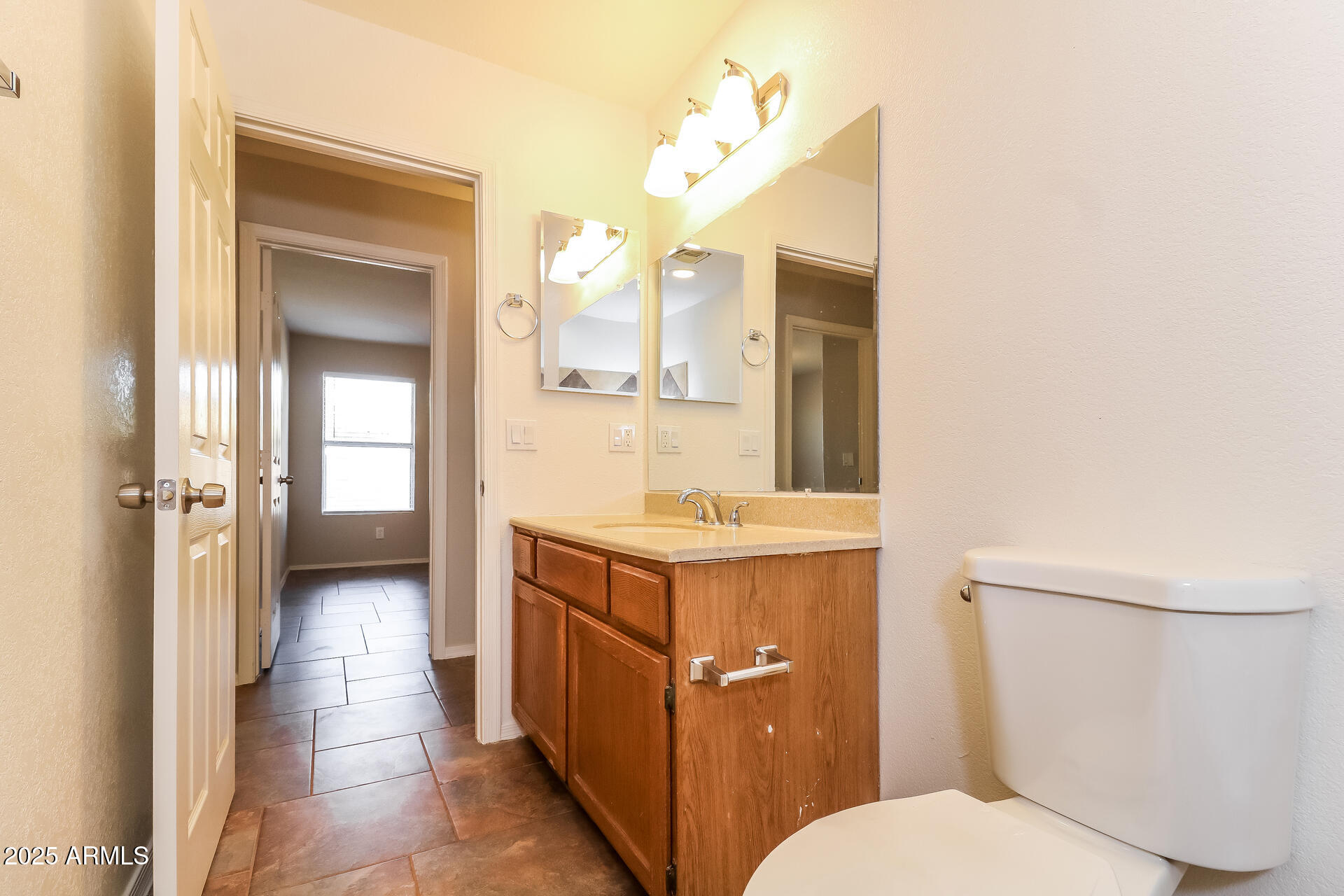 2722 North 122nd Avenue Avondale, AZ 85392 - Photo 14 of 16 014-photo-bathroom-12162386