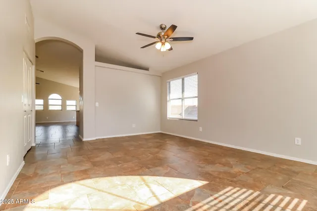 $2,099 | 2722 North 122nd Avenue, Avondale, AZ 85392