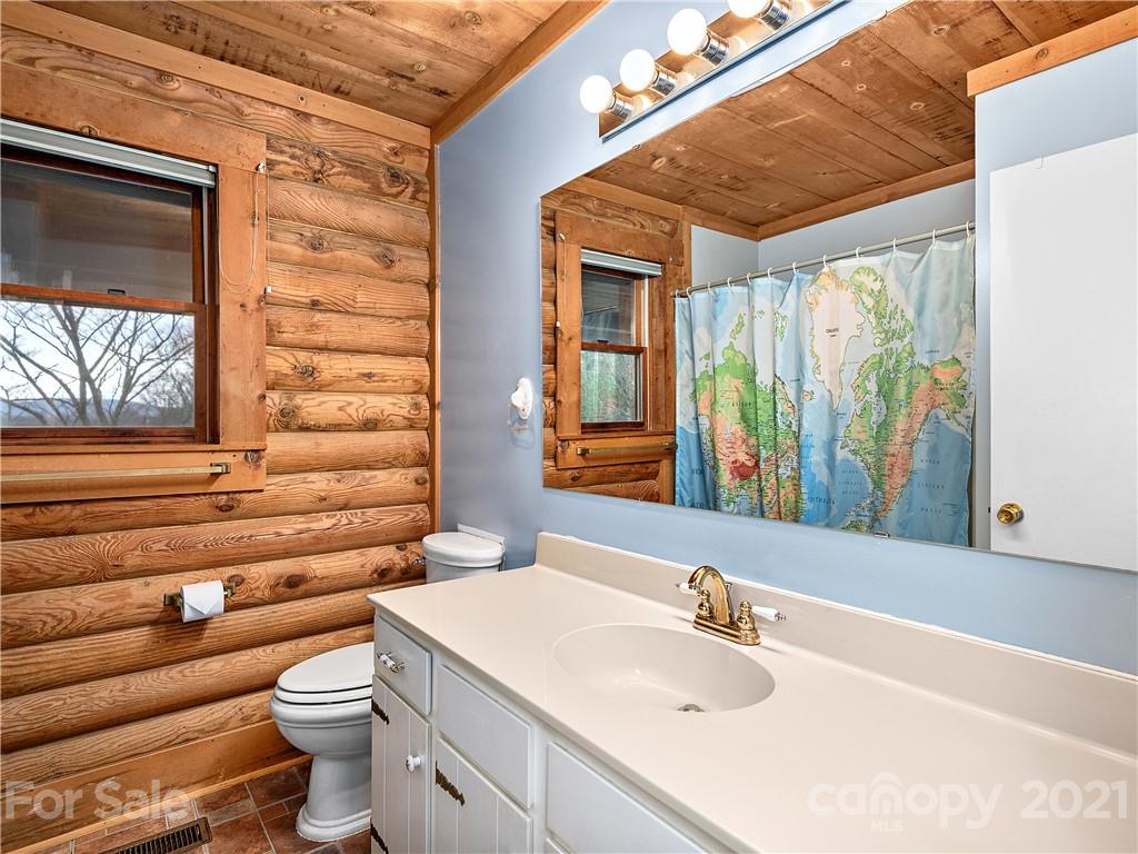 70 Rock Rest Road Hendersonville, NC 28739 - Photo 19 of 35 Gallery Image 19