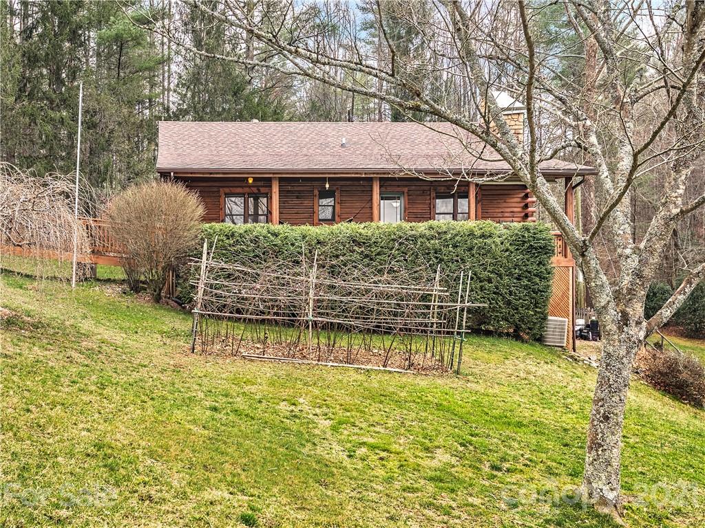 70 Rock Rest Road Hendersonville, NC 28739 - Photo 26 of 35 Gallery Image 26
