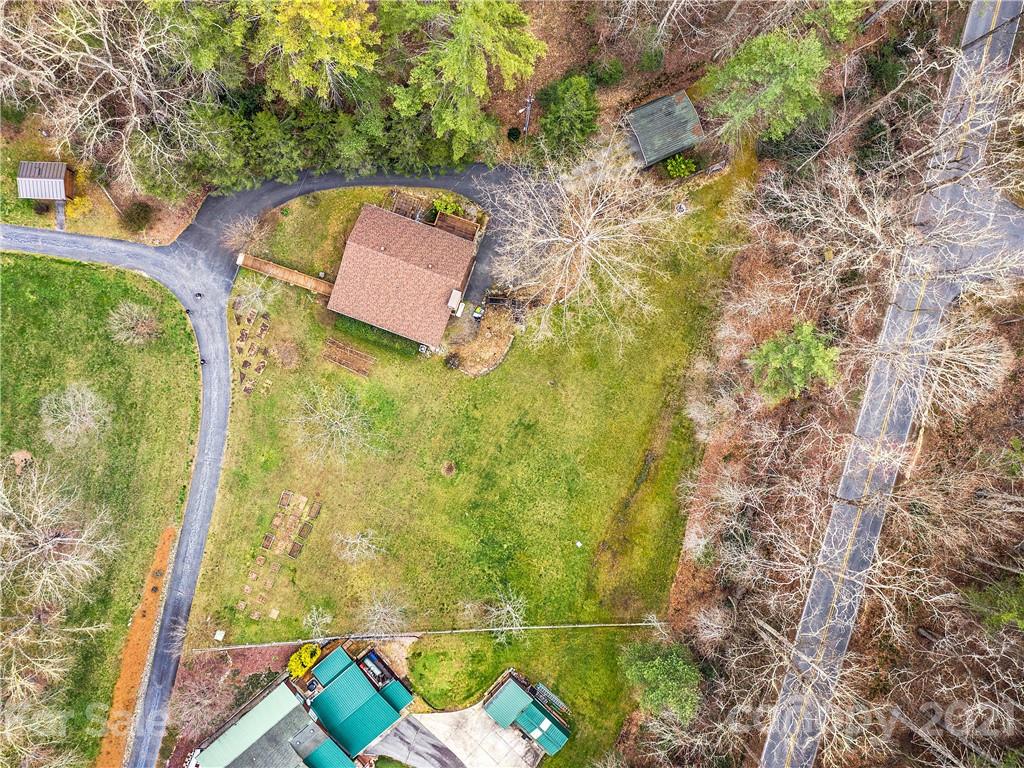 70 Rock Rest Road Hendersonville, NC 28739 - Photo 32 of 35 Gallery Image 32