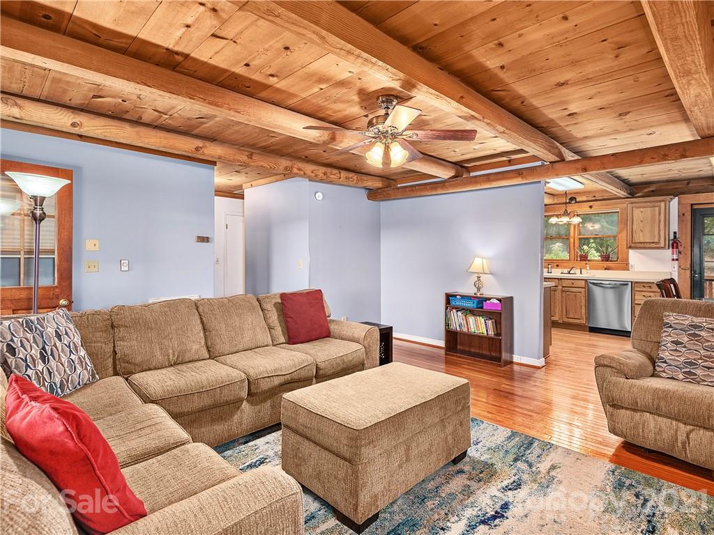 70 Rock Rest Road Hendersonville, NC 28739 - Photo 7 of 35 Gallery Image 7