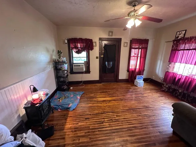 $155,000 | 107 North Forest Avenue, Gillett, WI 54124