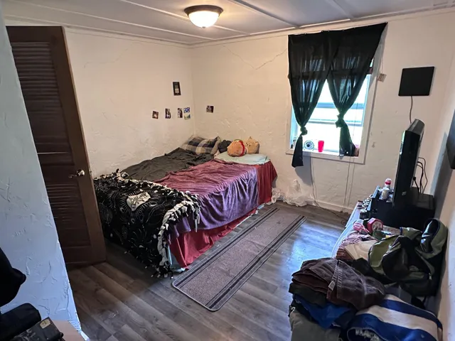 $155,000 | 107 North Forest Avenue, Gillett, WI 54124