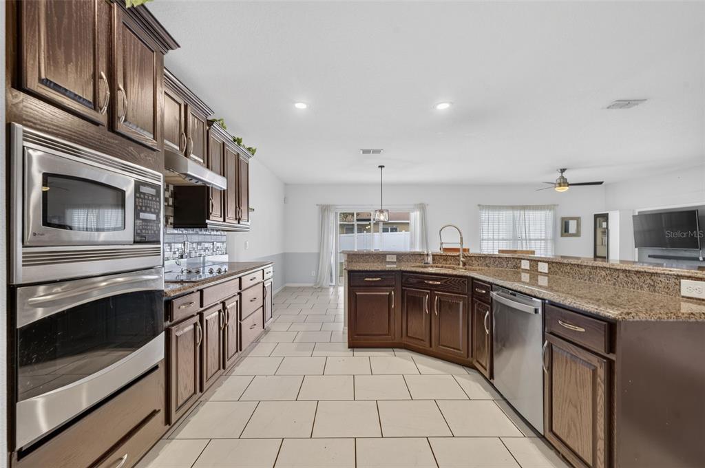 10234 Lenox Street Clermont, FL 34711 - Photo 8 of 44 Gallery Image 8