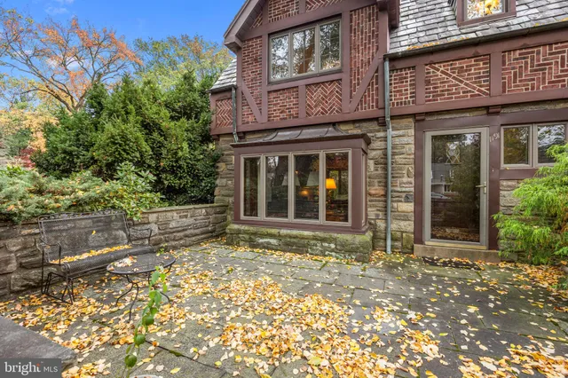 $899,900 | 1191 Wheatsheaf Lane, Abington, PA 19001