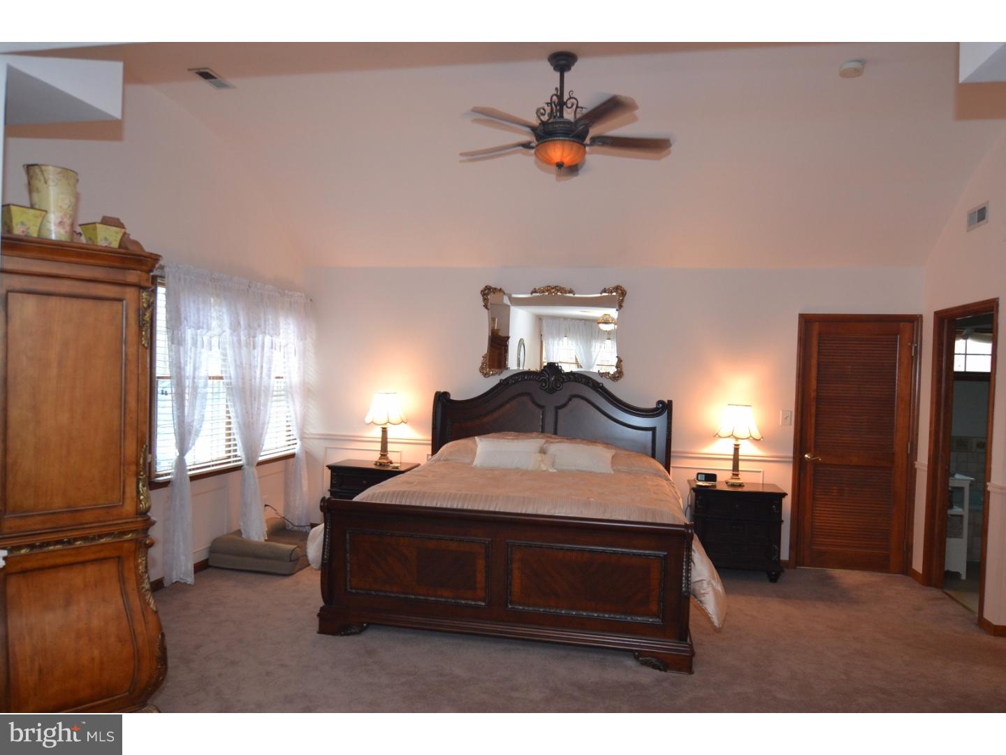 129 Oak Leaf Road Berlin, NJ 08009 - Photo 16 of 23