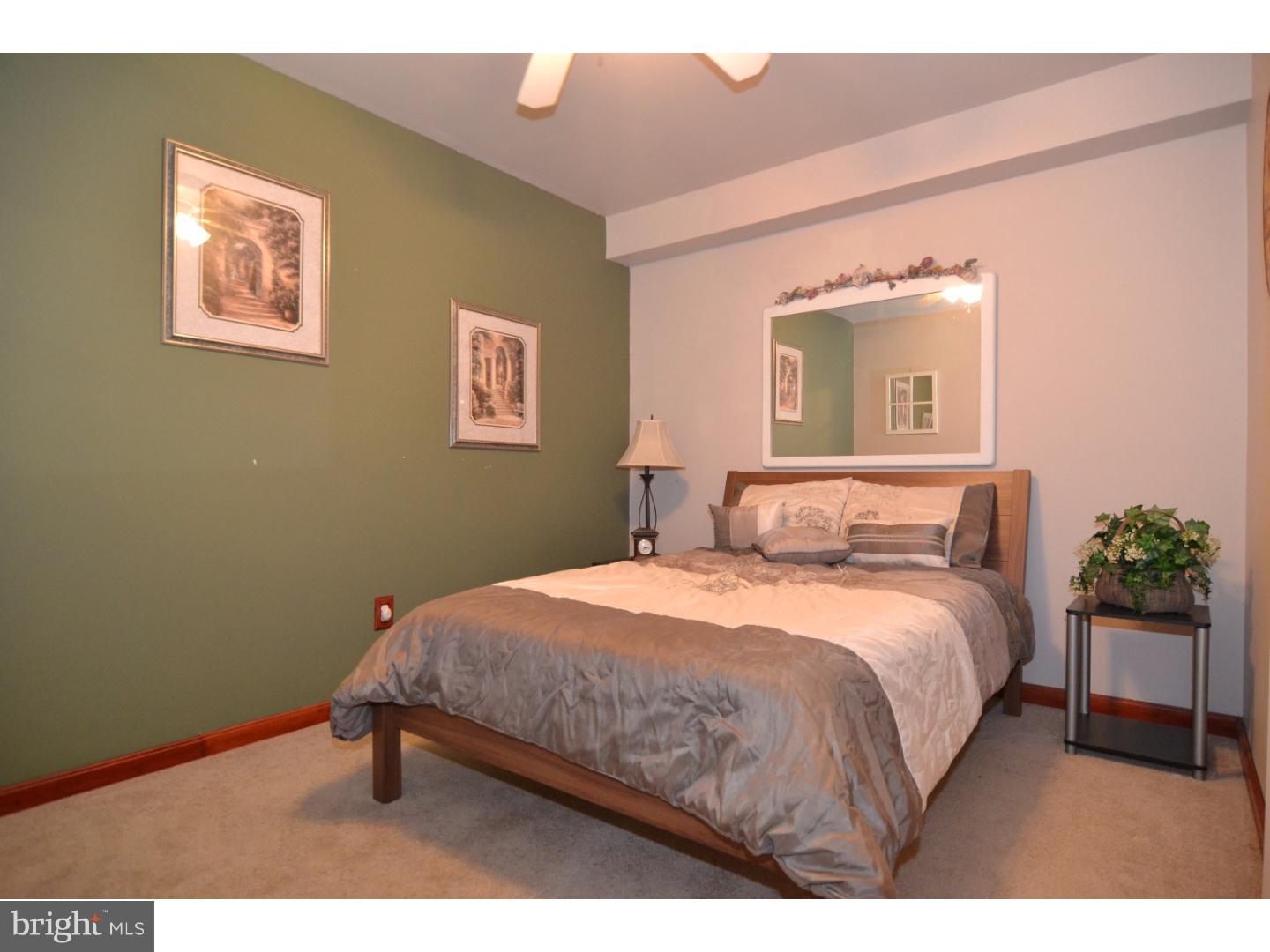 129 Oak Leaf Road Berlin, NJ 08009 - Photo 18 of 23
