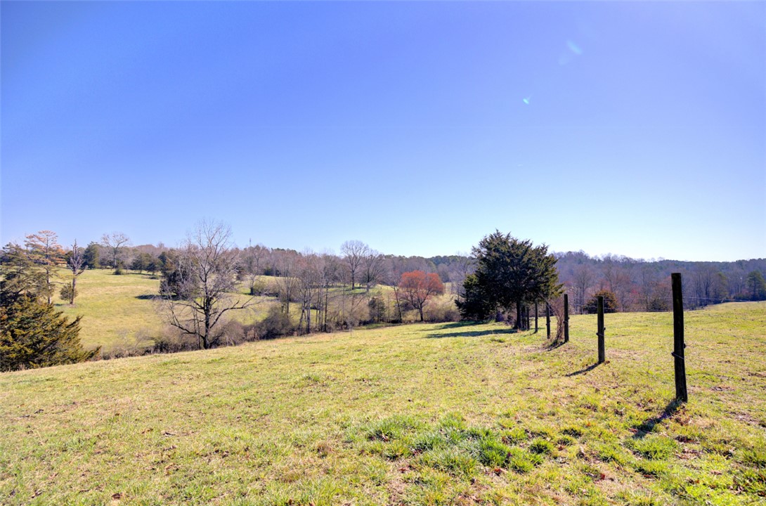 665 Brc Drive West Union, SC 29696 - Photo 15 of 42