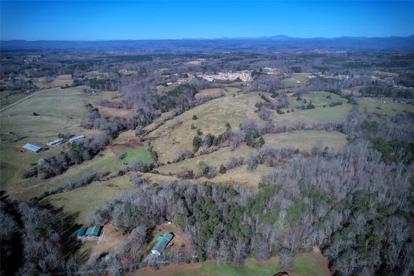 $2,500,000 | 665 Brc Drive, West Union, SC 29696