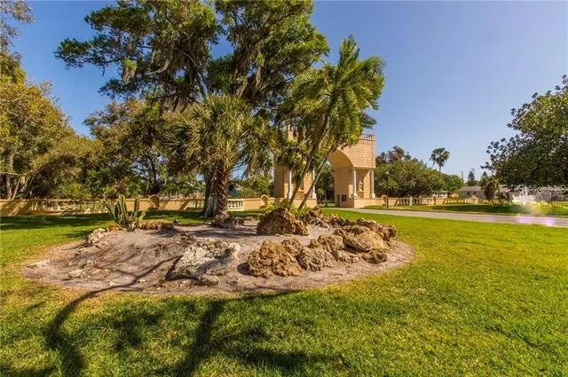 $149,000 | 2459 Columbia Drive, Unit 31, Clearwater, FL 33763