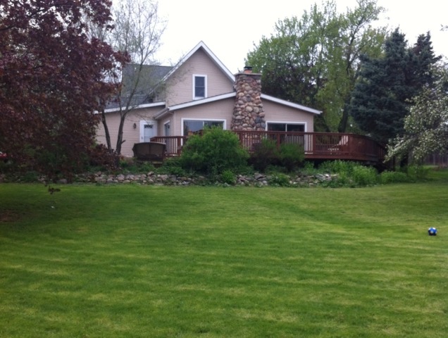 40W709 Plank Road Elgin, IL 60124 - Photo 1 of 22