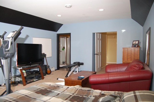 40W709 Plank Road Elgin, IL 60124 - Photo 8 of 22