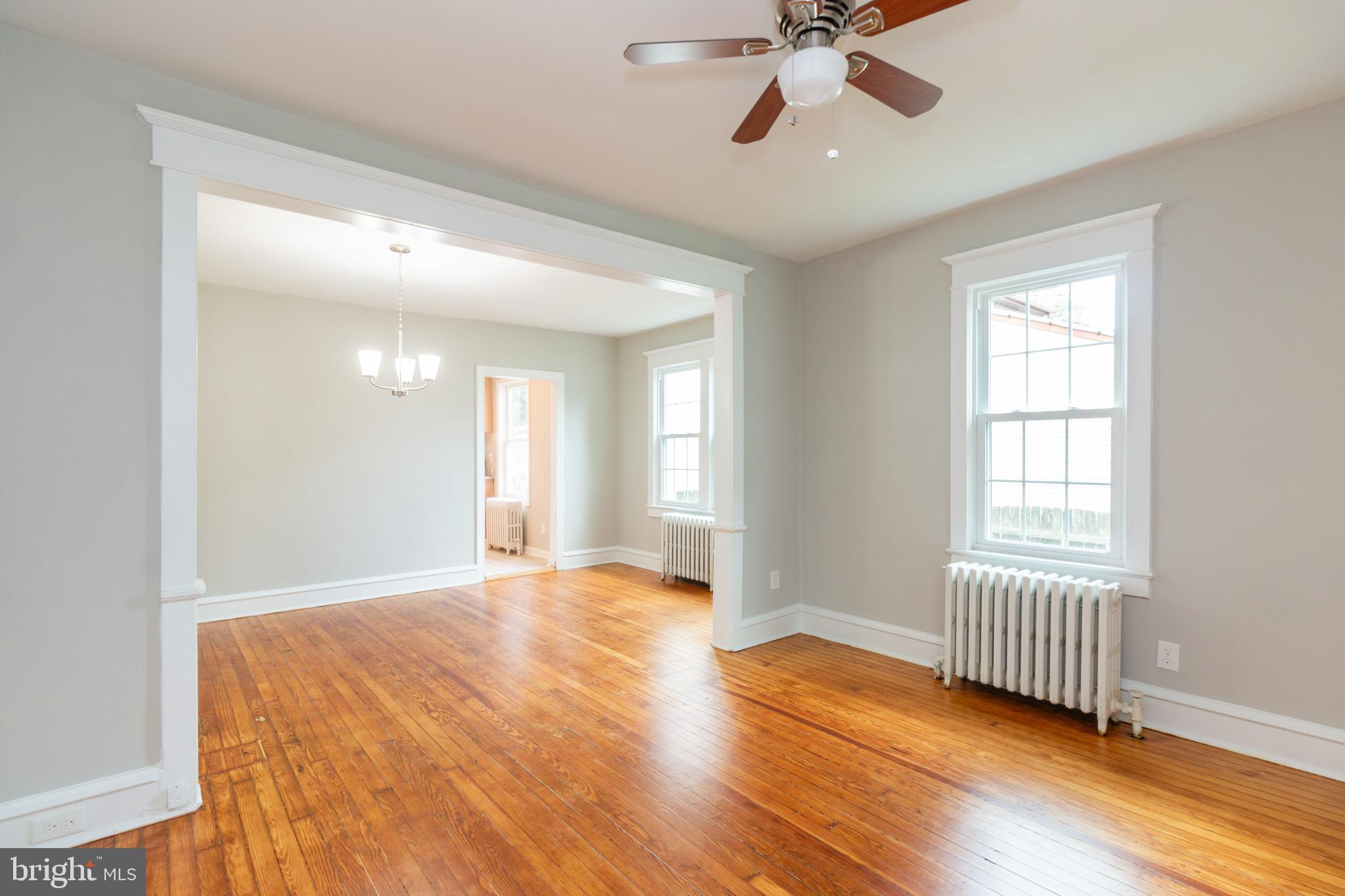 338 Jefferson Avenue Magnolia, NJ 08049 - Photo 4 of 19