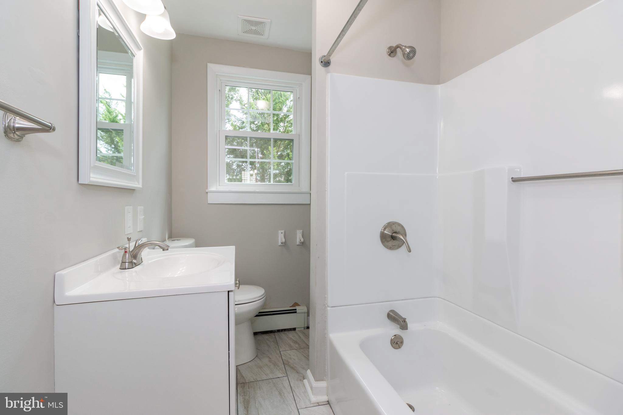 338 Jefferson Avenue Magnolia, NJ 08049 - Photo 10 of 19