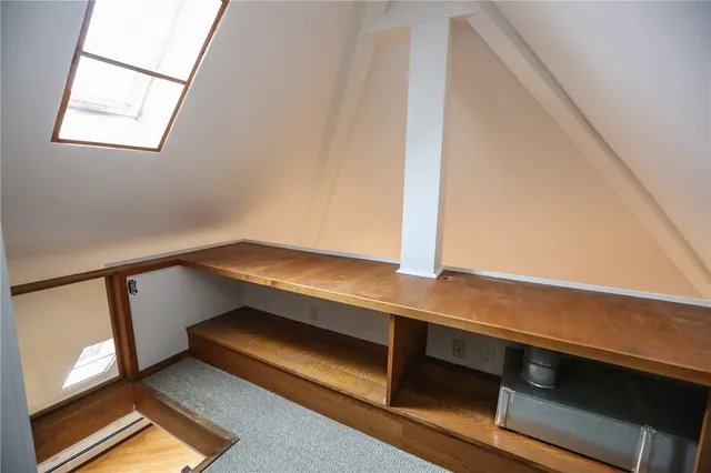 $2,100 | 11 Portsmouth Terrace, Unit 3, Rochester, NY 14607