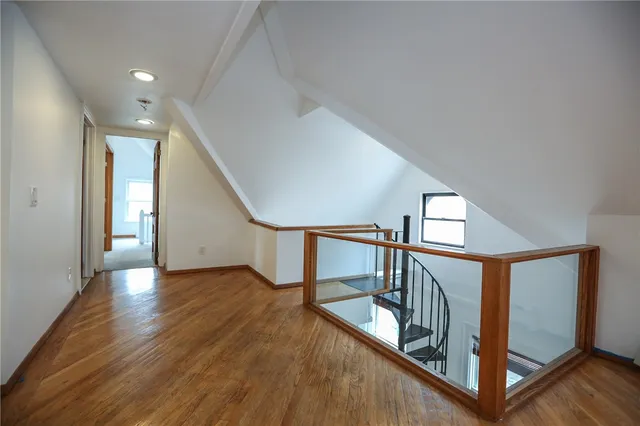 $2,100 | 11 Portsmouth Terrace, Unit 3, Rochester, NY 14607