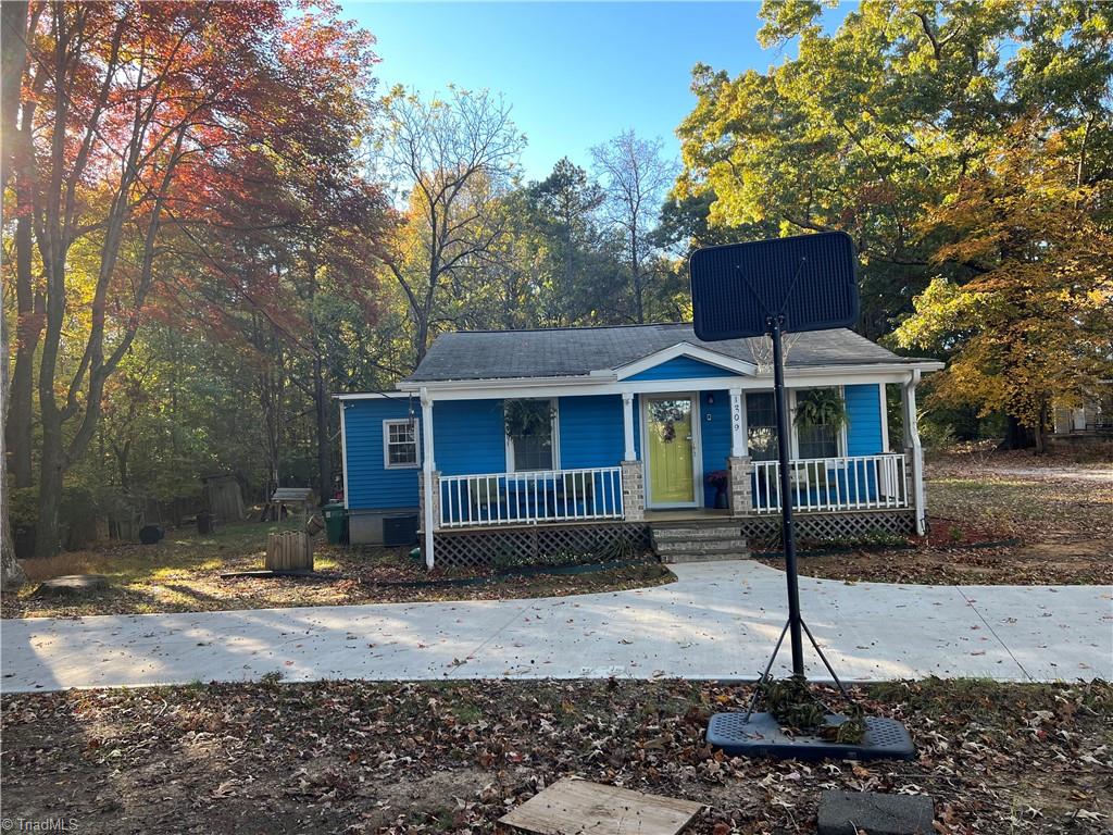 1309 Penny Road High Point, NC 27265 - Photo 48 of 50