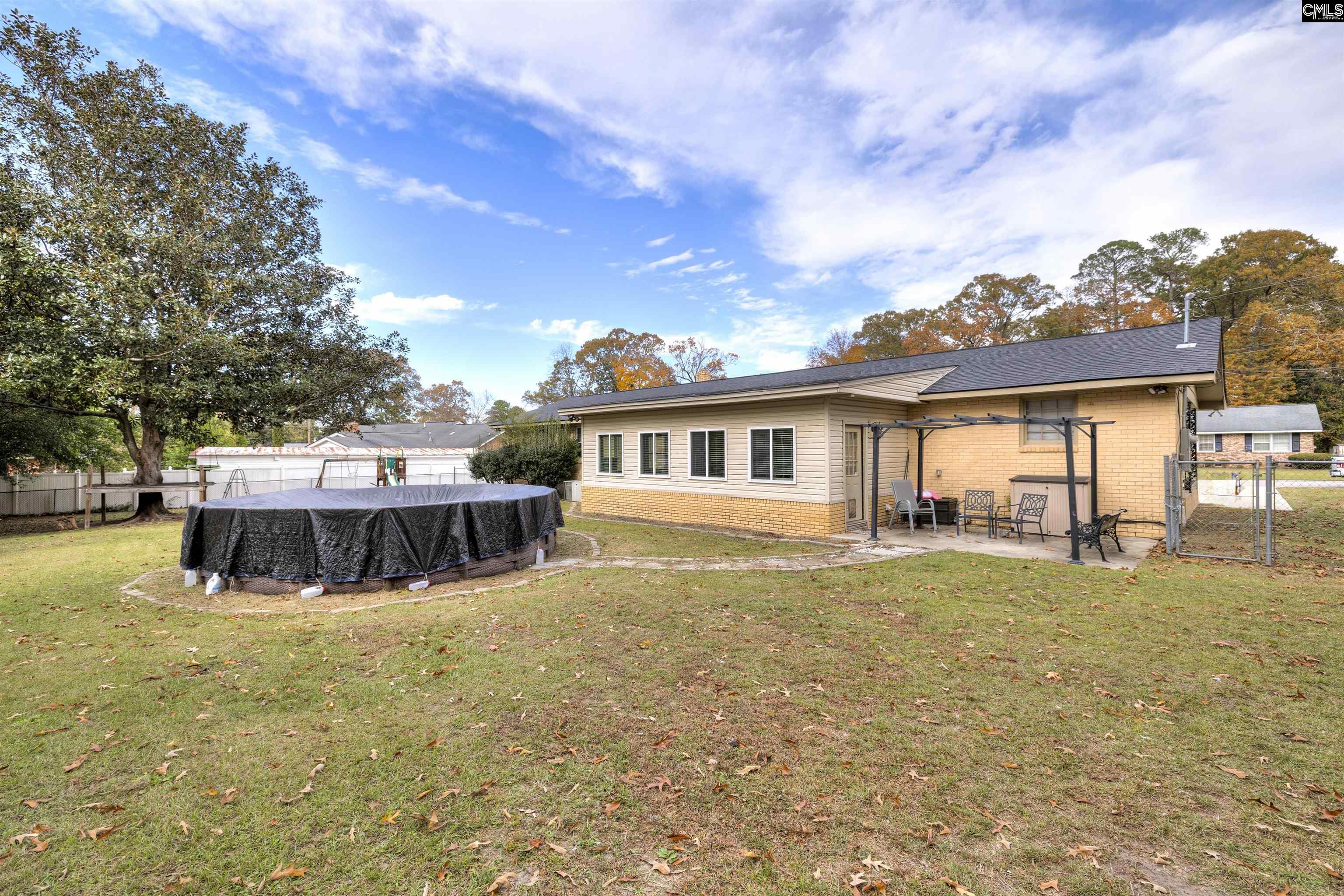 328 Stuckey Street Sumter, SC 29150 - Photo 5 of 39