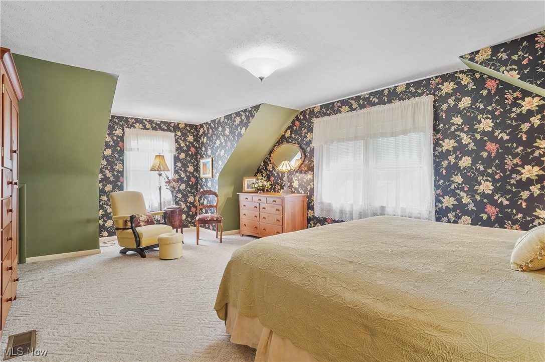 3055 Lake Road Silver Lake, OH 44224 - Photo 25 of 49 Primary bedroom