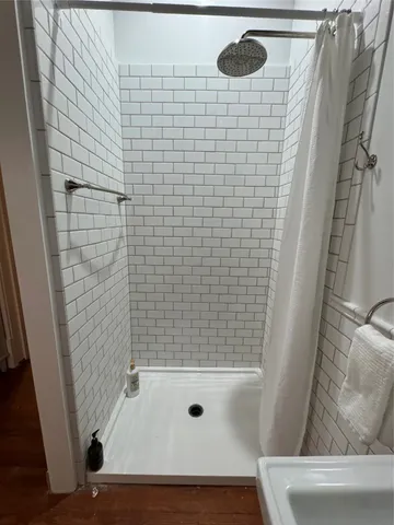 a bathroom with a bathtub