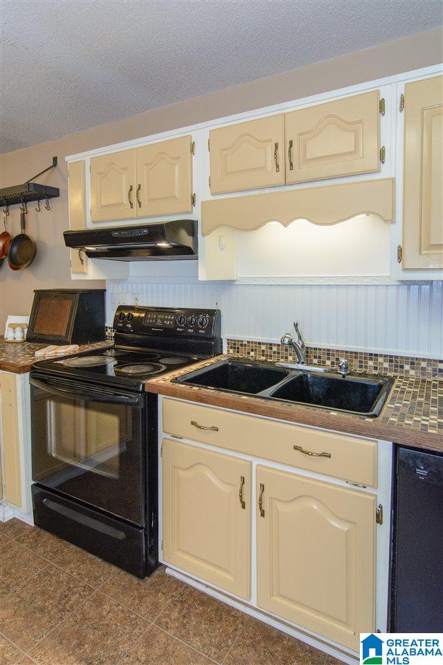 8541 Rockhampton Street Leeds, AL 35094 - Photo 15 of 44