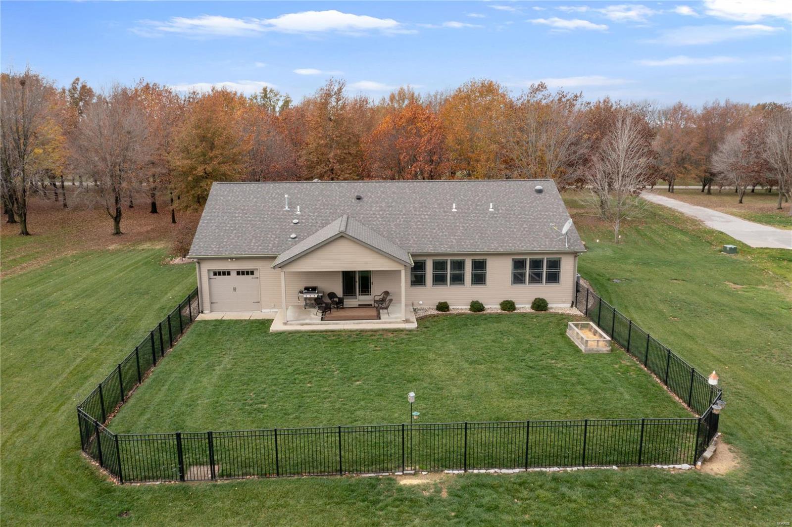 13275 Lee Road Trenton, IL 62293 - Photo 44 of 54 Gallery Image 44