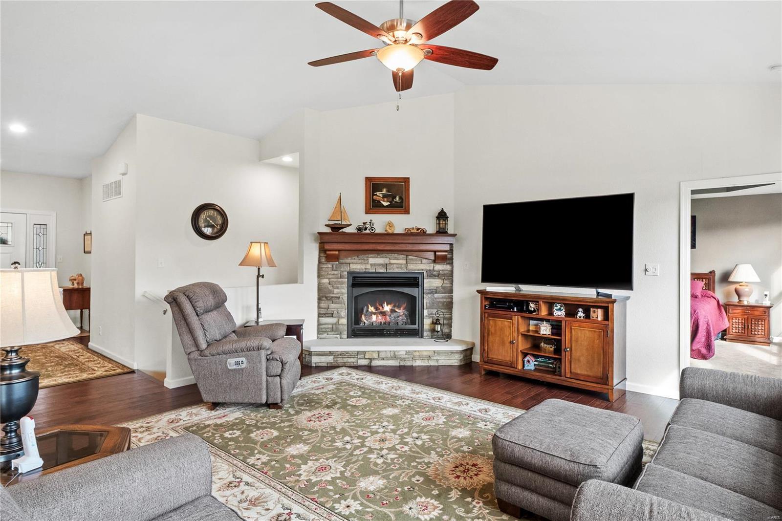 13275 Lee Road Trenton, IL 62293 - Photo 8 of 54 Gallery Image 8