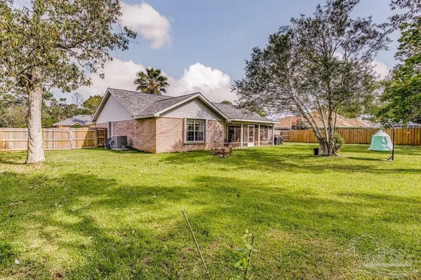 $2,350 | 5217 Choctaw Avenue, Pensacola, FL 32507