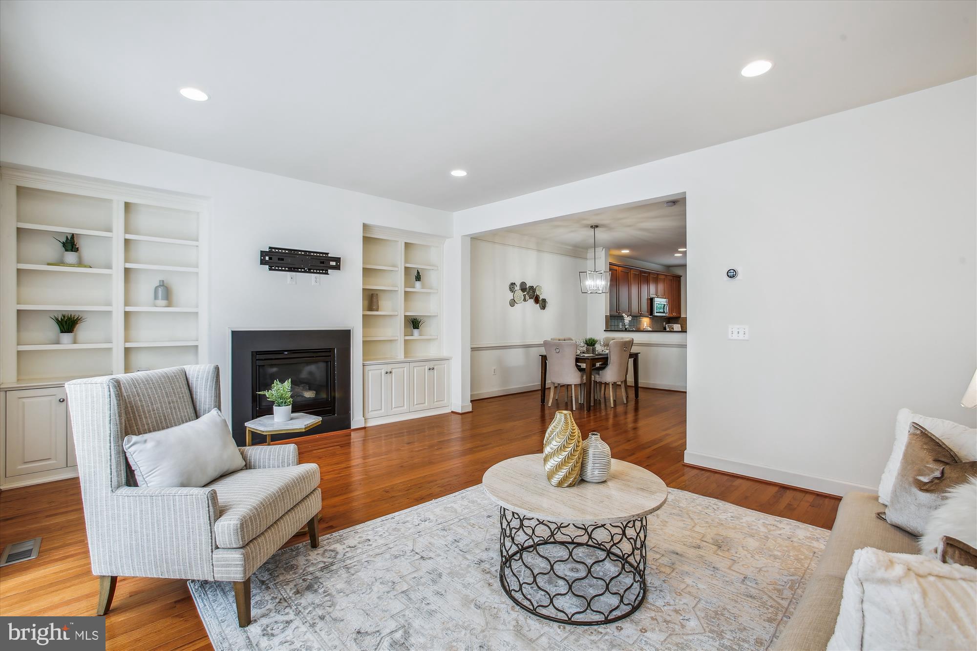 3403 Kemper Road Arlington, VA 22206 - Photo 9 of 28 Gallery Image 9