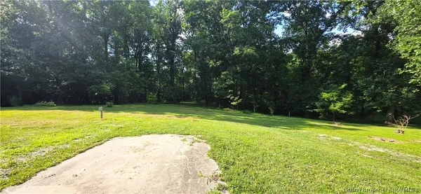 $84,900 | 13615 Uhl Lane Northwest, Palmyra, IN 47164