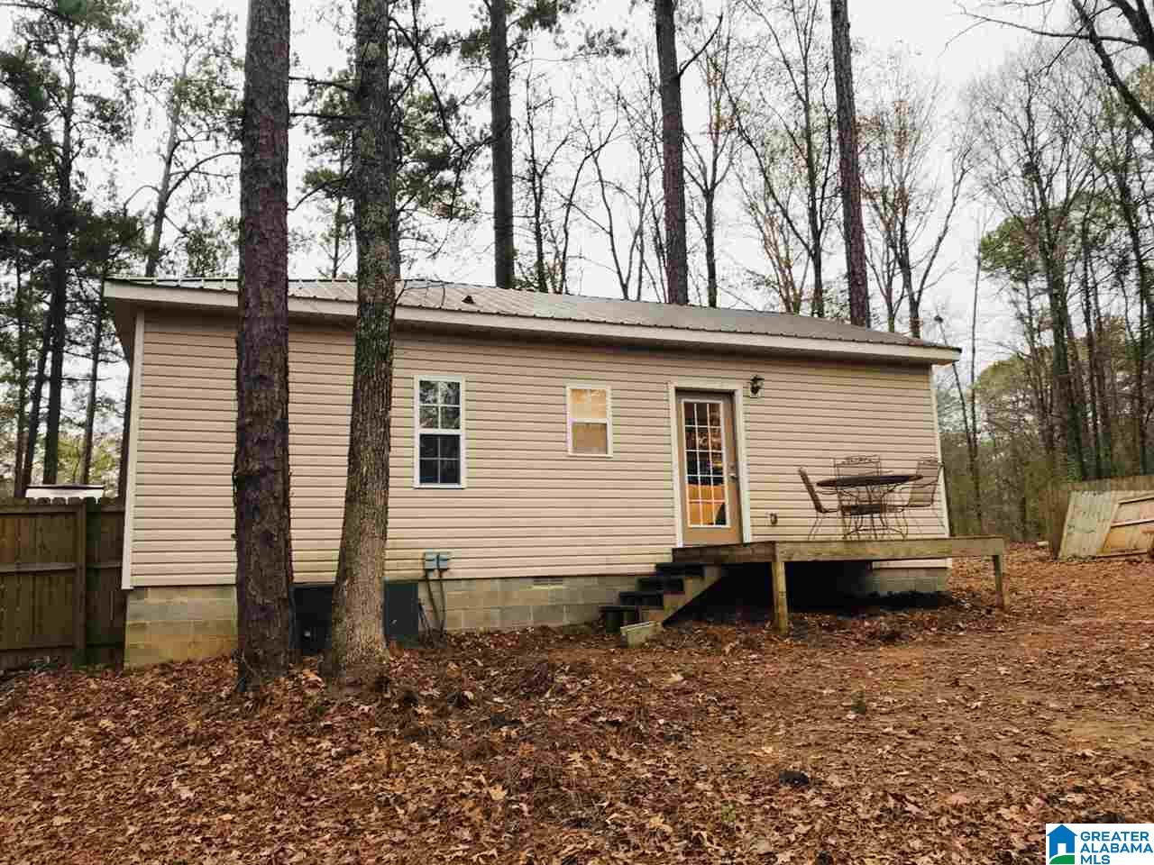 322 Stratford Road Talladega, AL 35160 - Photo 4 of 43
