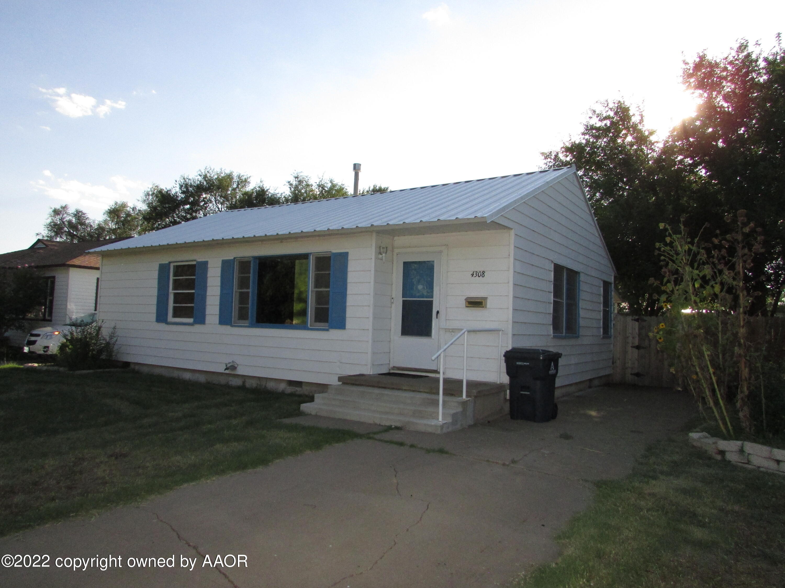 4308 Gables Street Amarillo, TX 79110 - Photo 2 of 16 elevation side