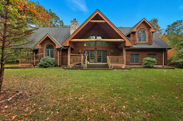 $649,900 | 4415 West 700 North, Lake Village, IN 46349