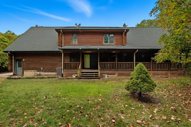 $649,900 | 4415 West 700 North, Lake Village, IN 46349